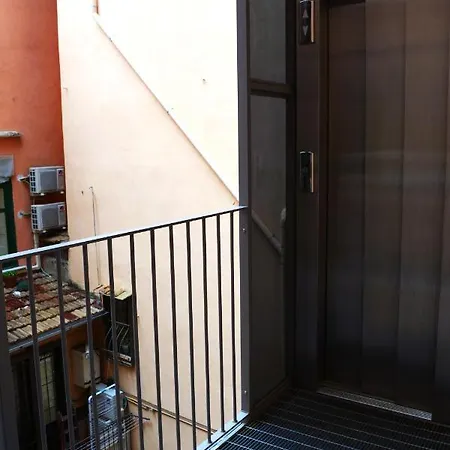 Porta Felu Salerno